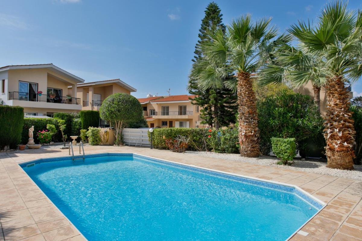 The Marilouize Apartment Pegeia Exterior foto