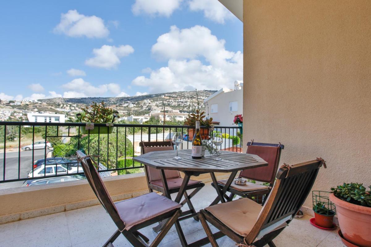 The Marilouize Apartment Pegeia Exterior foto
