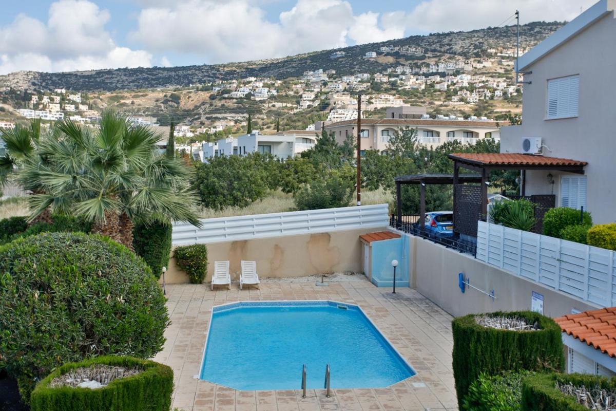 The Marilouize Apartment Pegeia Exterior foto