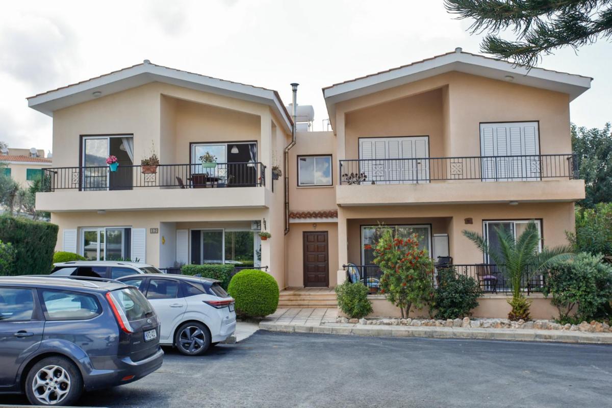The Marilouize Apartment Pegeia Exterior foto