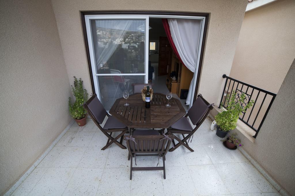 The Marilouize Apartment Pegeia Quarto foto