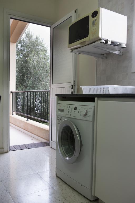The Marilouize Apartment Pegeia Quarto foto