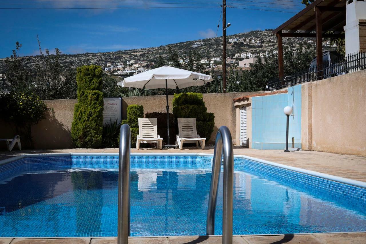 The Marilouize Apartment Pegeia Exterior foto