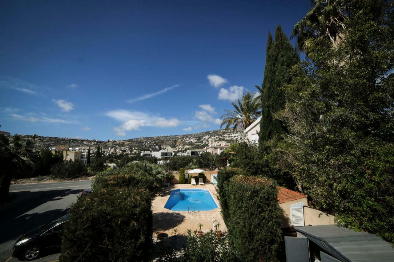 The Marilouize Apartment Pegeia Exterior foto